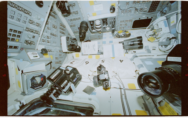 STS079-345-023.jpg