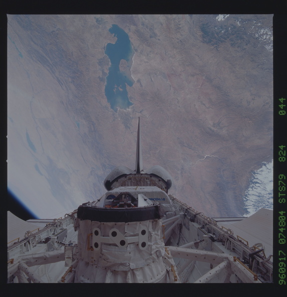 STS079-824-044.jpg