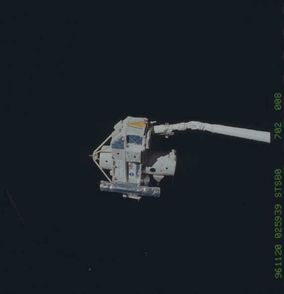 STS080-702-008.jpg