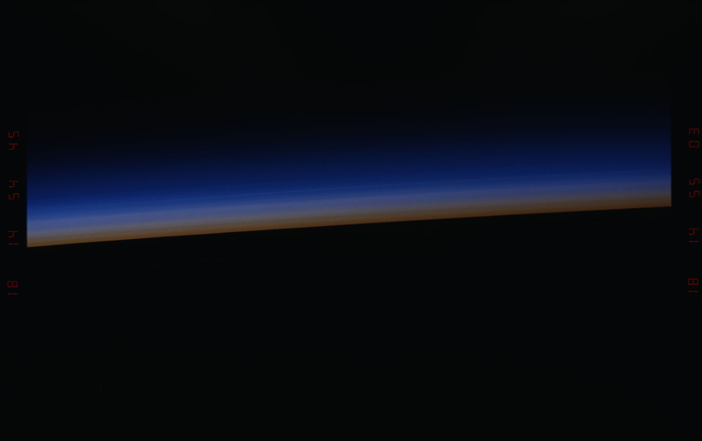 STS081-335-001.jpg
