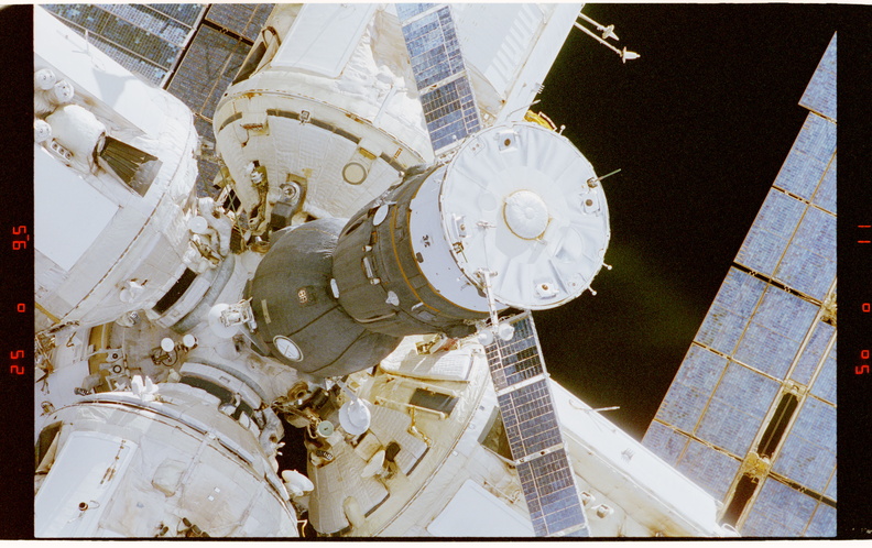 STS081-351-009.jpg