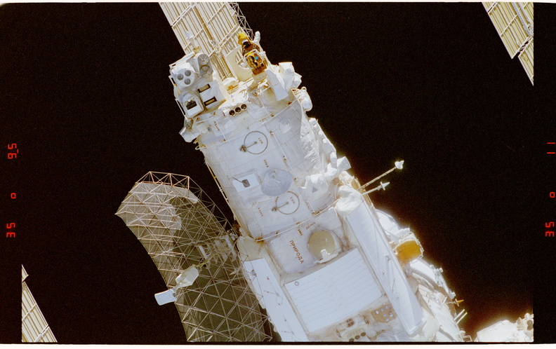 STS081-351-014.jpg