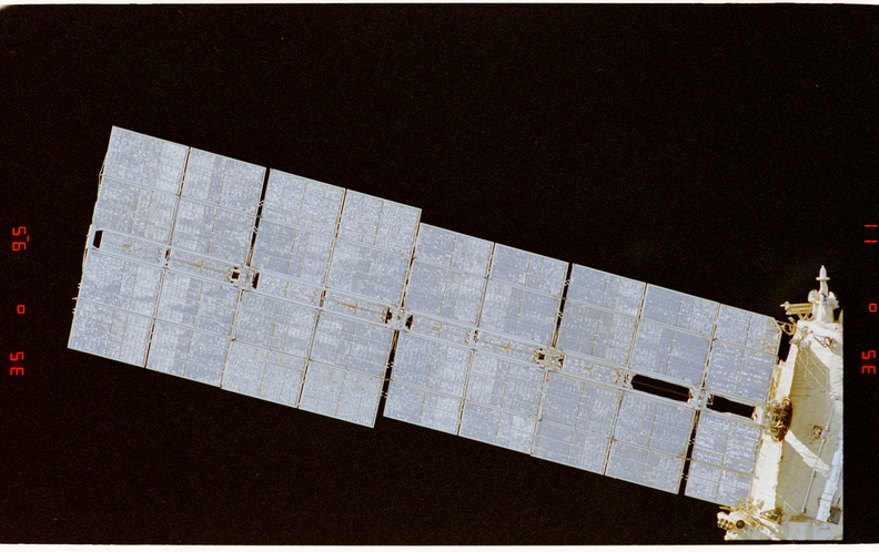 STS081-351-020.jpg