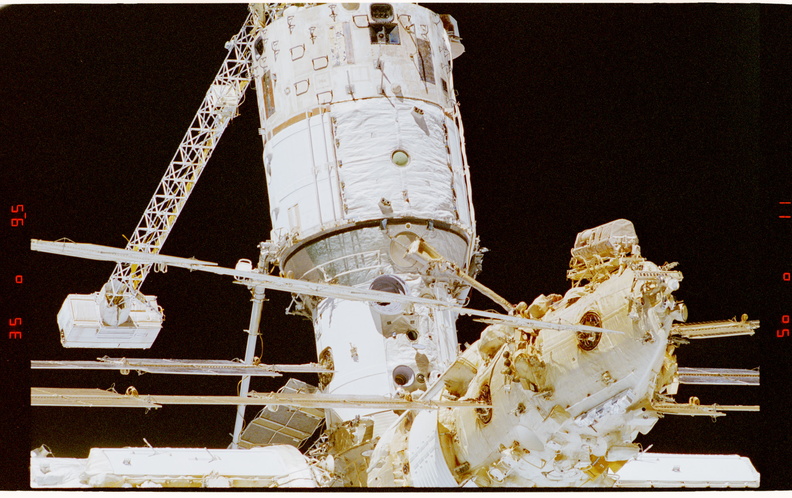 STS081-351-025.jpg