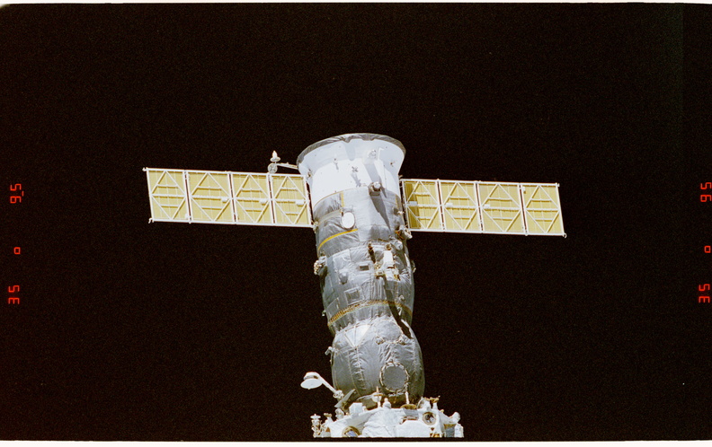 STS081-351-028.jpg