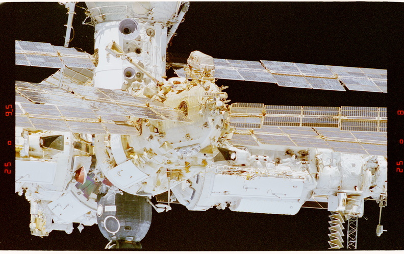 STS081-351-030.jpg