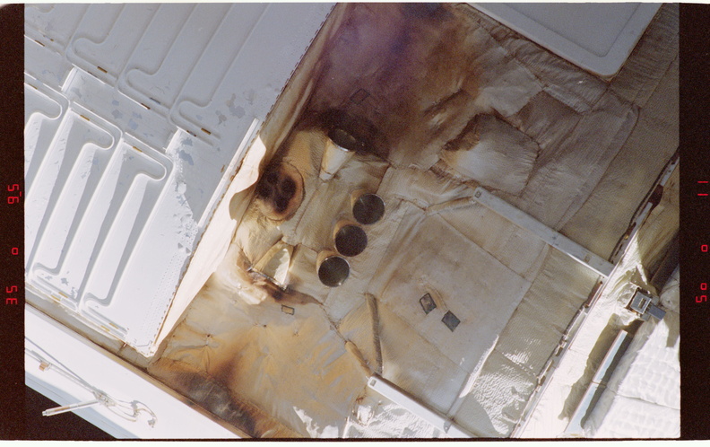 STS081-367-019.jpg