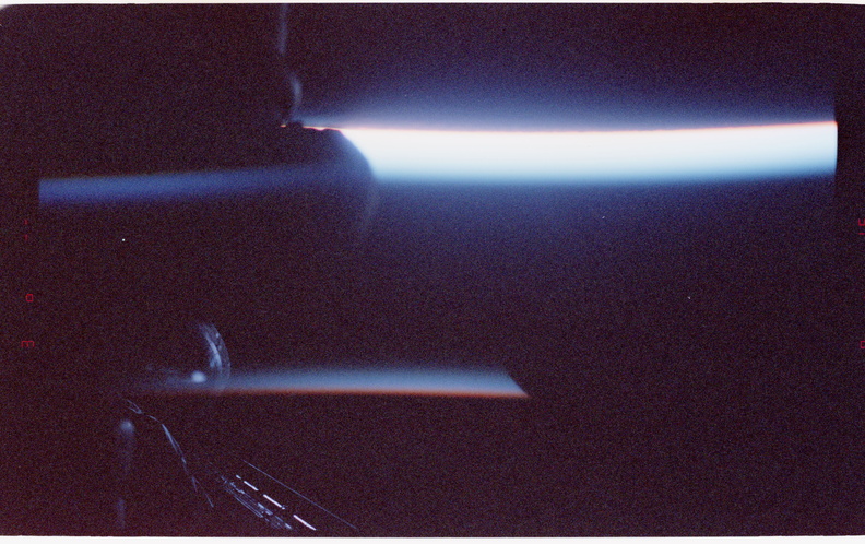 STS081-375-005.jpg