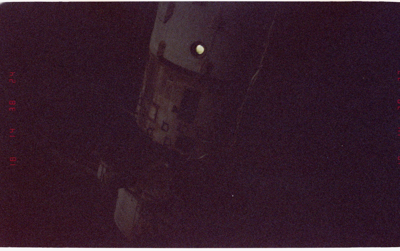 STS081-377-030.jpg