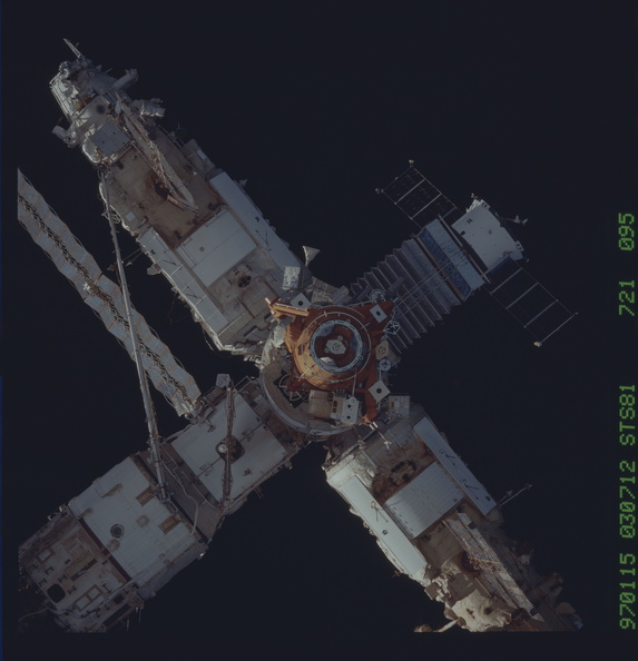 STS081-721-095.jpg