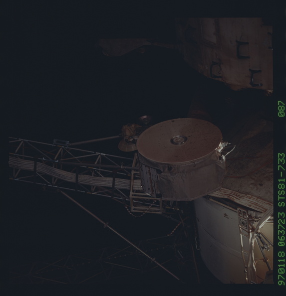 STS081-733-087.jpg