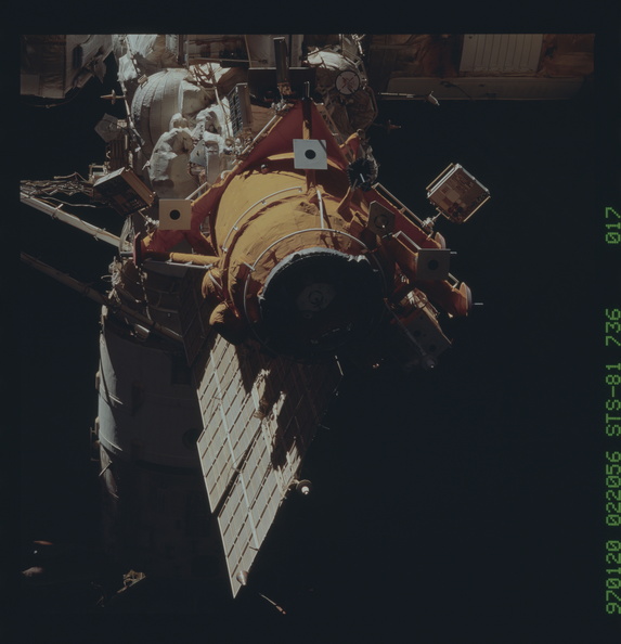 STS081-736-017.jpg