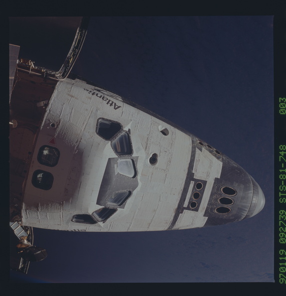 STS081-748-003.jpg