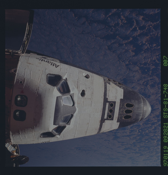 STS081-748-007.jpg