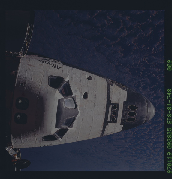 STS081-748-009.jpg