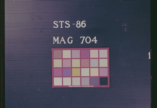 STS086-704-000