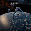 the-canadarm2-robotic-arm-with-the-dextre-robotic-hand_49210539642_o.jpg
