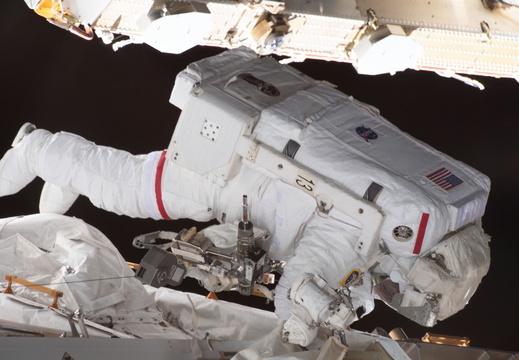astronaut-jasmin-moghbeli-conducts-a-spacewalk 53306019940 o