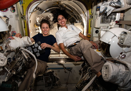 astronauts-loral-ohara-and-jasmin-moghbeli-work-on-spacesuits 53315140987 o