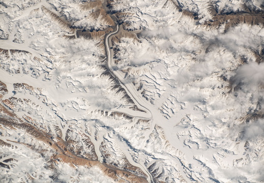 snow-drifts-in-the-karakoram-mountain-range 53302785023 o