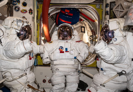 three-spacesuits-are-pictured-inside-the-quest-airlock 53318429468 o