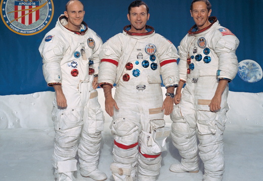 APOLLO 16