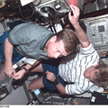 STS095-E-5111