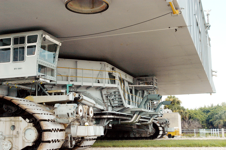 KSC-03PD-2358.jpg