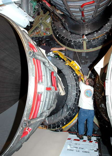 KSC-05PD-0701.jpg