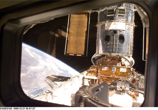 STS103-E-5163