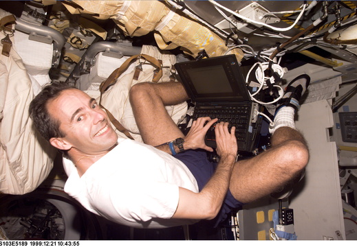 STS103-E-5189