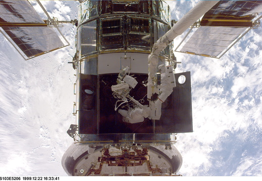 STS103-E-5206