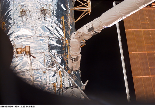 STS103-E-5450