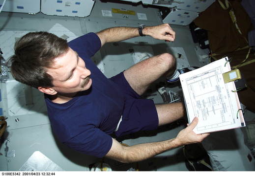 STS100-E-5342