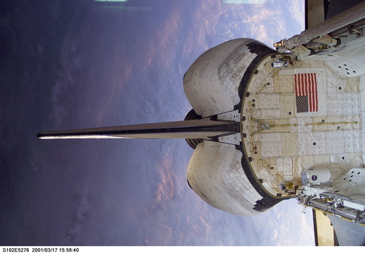 STS102-E-5276
