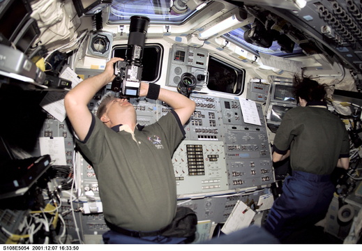 STS108-E-5054