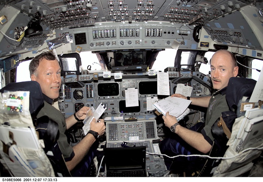 STS108-E-5066