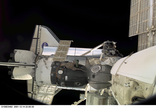 STS108-E-5462