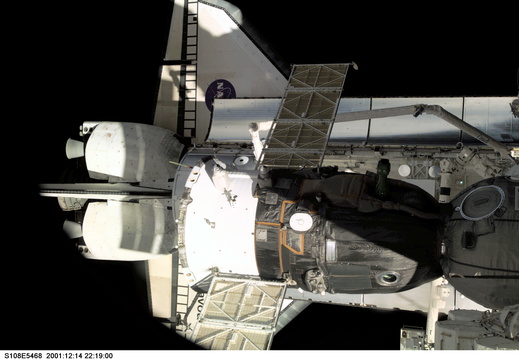 STS108-E-5468