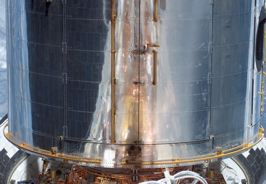 STS109-E-5119