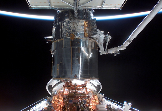 STS109-E-5630