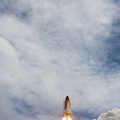 STS_135_Launch - 9391931767_190916a17f_o.jpg