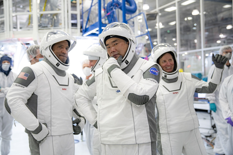 spacex-crew-1-astronauts-participate-in-mission-in-training_50538302142_o.jpg