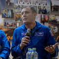expedition-50-crew-press-conference_31033080195_o.jpg