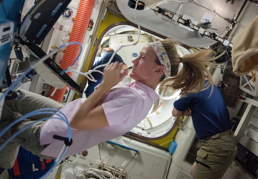 NASA Astronaut Karen Nyberg - 9262942069 0eabff6b31 o