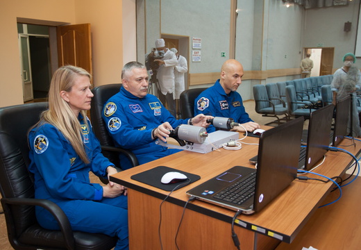 Expedition 36 37 Crew Practices Soyuz Docking - 8794050292 aa9d3580c1 o