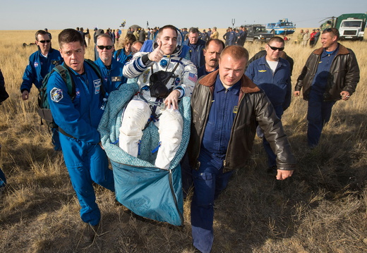Expedition 36 Crew Lands in Kazakhstan - 9725738592 bcc26064ac o