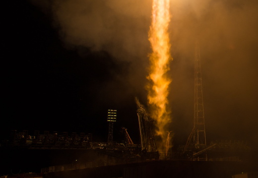 Expedition 40 Launch - 14742034754 e549cd99f1 o