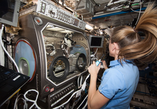 Astronaut Karen Nyberg With InSPACE-3 - 9423522714 247e88ce60 o