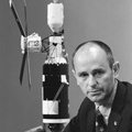 astronaut-alan-bean-during-news-conference-prior-to-skylab-3-mission_35246980130_o.jpg